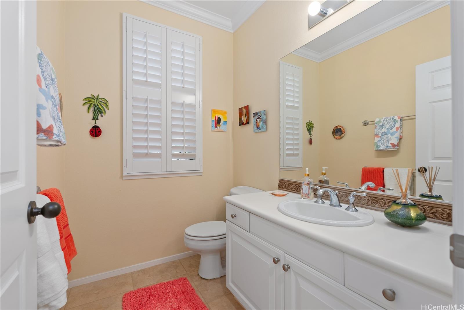 92-1096 Olani Street, Unit 132 Kapolei, HI 96707 - Photo 14 of 25 1st Floor Half Bathroom