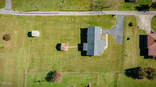 $155,000 | 185 Banjo Drive, Hiltons, VA 24258