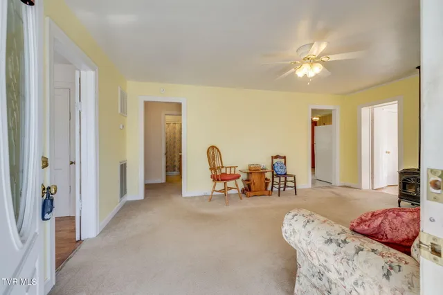 $155,000 | 185 Banjo Drive, Hiltons, VA 24258