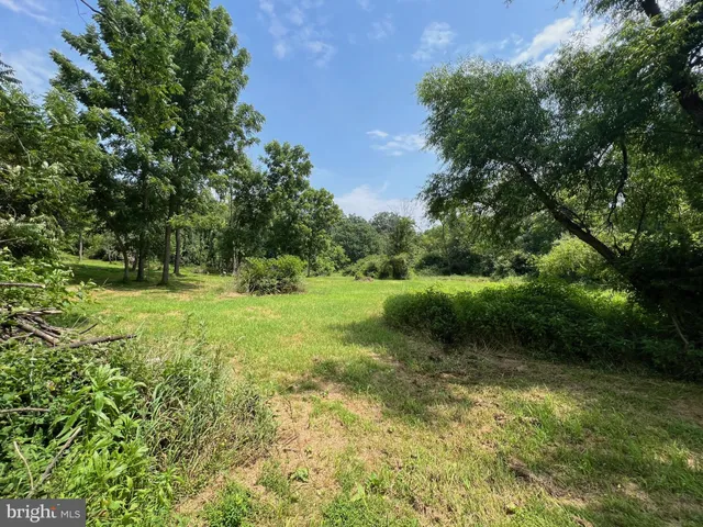 $105,000 | 102 Perry Court, Coatesville, PA 19320