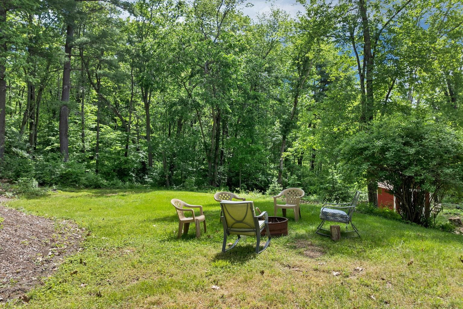 40 Sheldon Road Derry, NH 03038 - Photo 10 of 50