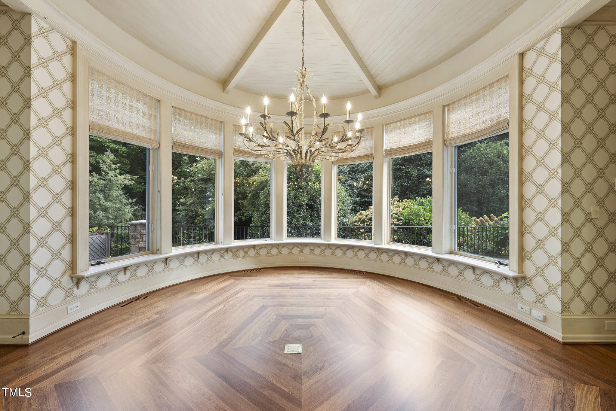 3319 White Oak Road Raleigh, NC 27609 - Photo 16 of 47 16