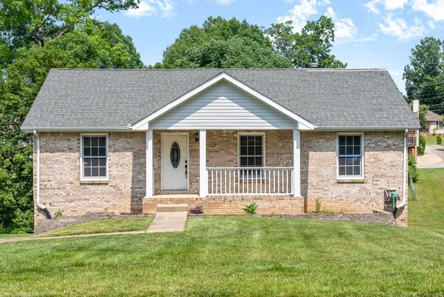 $1,750 | 1713 Thistlewood Drive, Clarksville, TN 37042