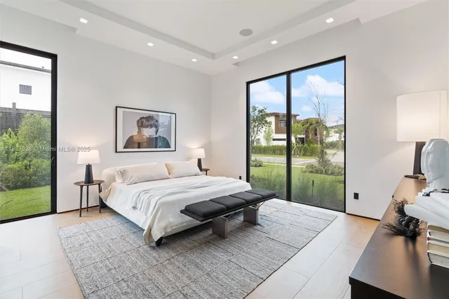 $5,600,000 | 1520 Southwest 149th Terrace, Fort Lauderdale, FL 33325