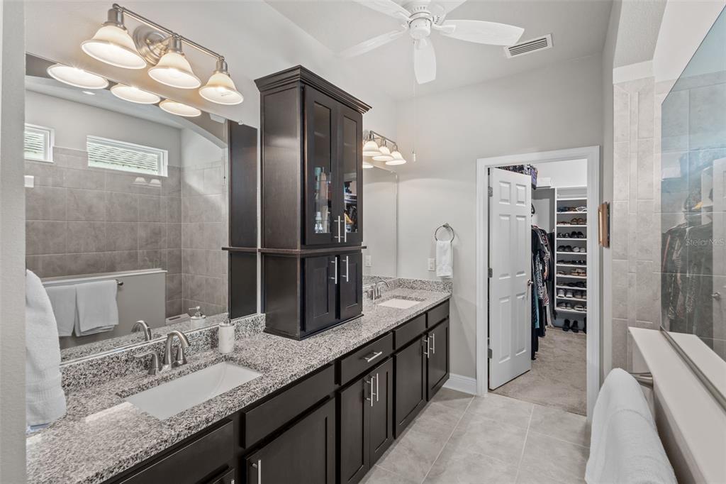 15180 Renaissance Avenue Odessa, FL 33556 - Photo 12 of 39