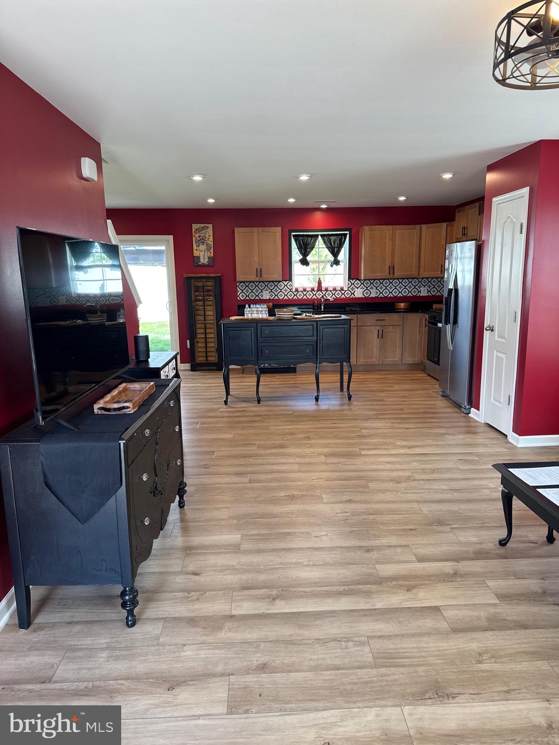 96 Chesterfield Road East Berlin, PA 17316 - Photo 6 of 52 a living room with furniture and a flat screen tv