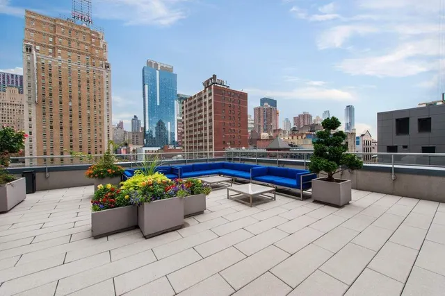 $1,949,000 | 247 West 46th Street, Unit 3205 | Theater District