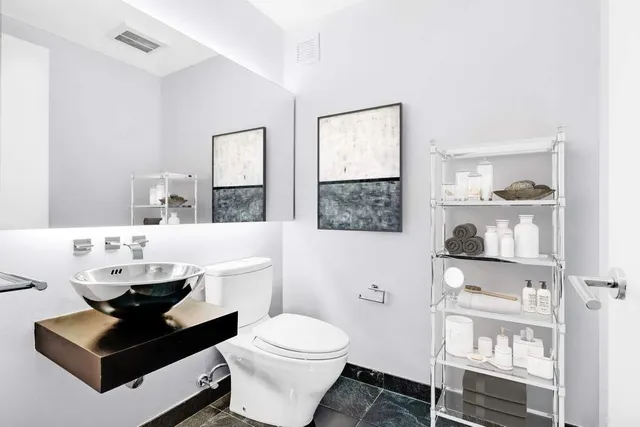 $1,949,000 | 247 West 46th Street, Unit 3205 | Theater District