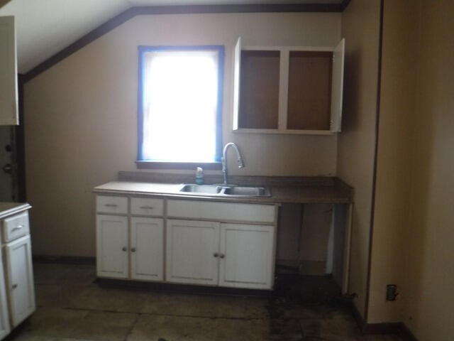 620 Gilbert Avenue Kalamazoo, MI 49048 - Photo 10 of 16