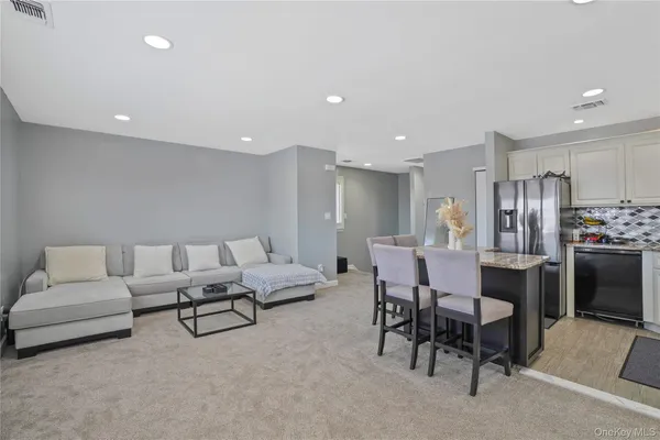 $318,000 | 825 South Ocean Avenue, Unit 2, Freeport, NY 11520