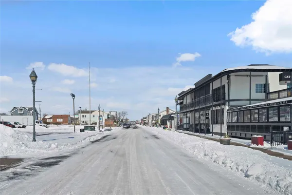 $318,000 | 825 South Ocean Avenue, Unit 2, Freeport, NY 11520