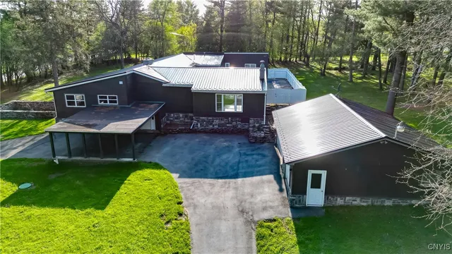 $629,900 | 1444 Holcomb Street, Watertown, NY 13601