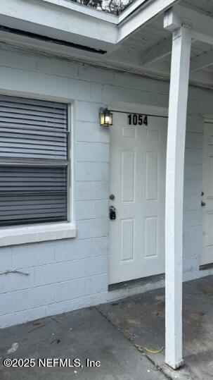 1052 Maynard Street, Unit 1054 Jacksonville, FL 32208 - Photo 8 of 8 a view of a door