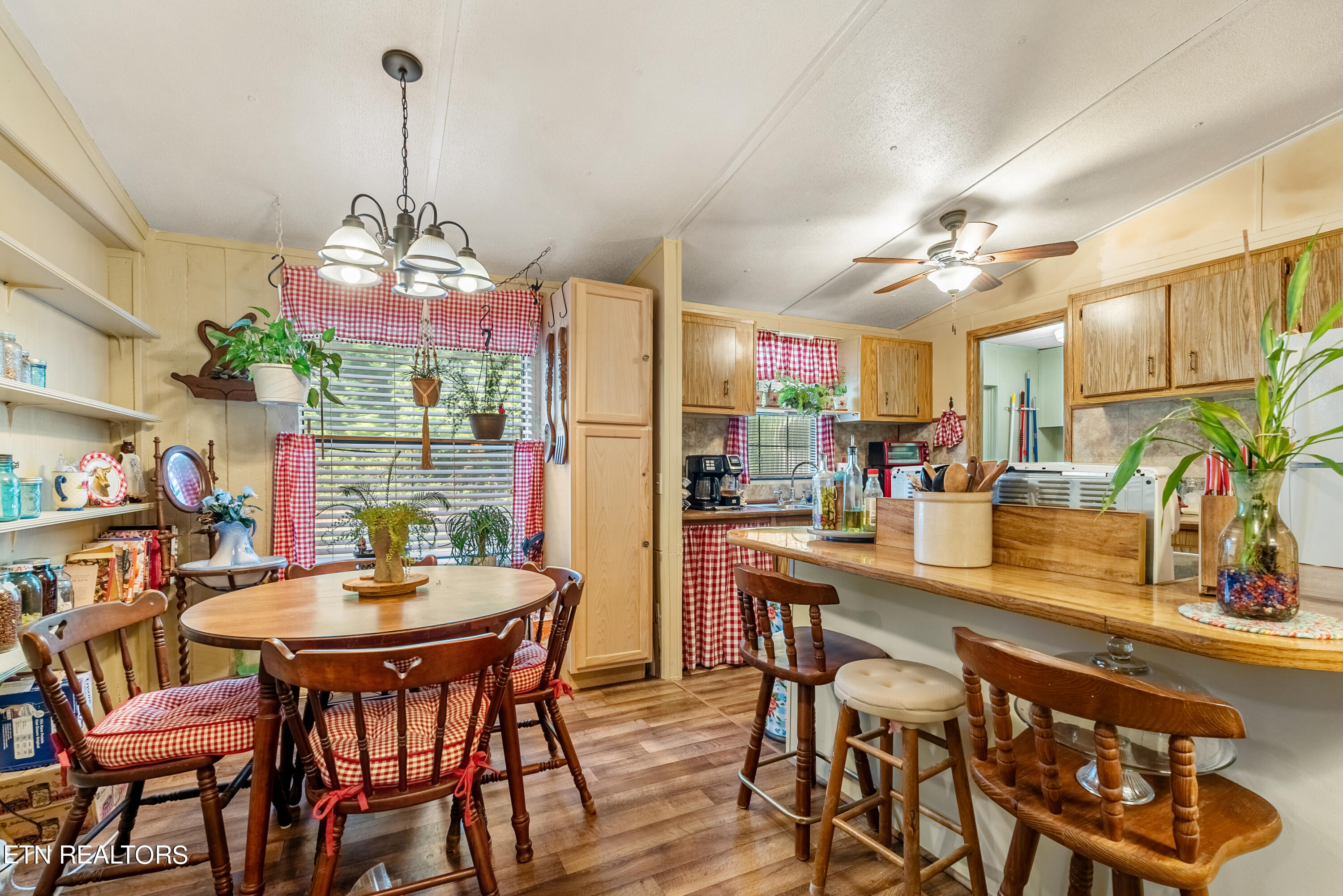 1245-1239 Ridgeview Drive Clinton, TN 37716 - Photo 36 of 55 DSC05846-HDR