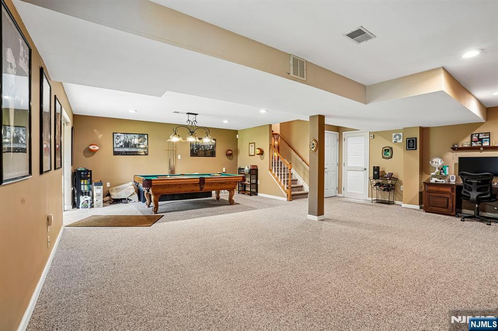 16 Langdale Road Wayne, NJ 07470 - Photo 25 of 29 Gallery Image 25