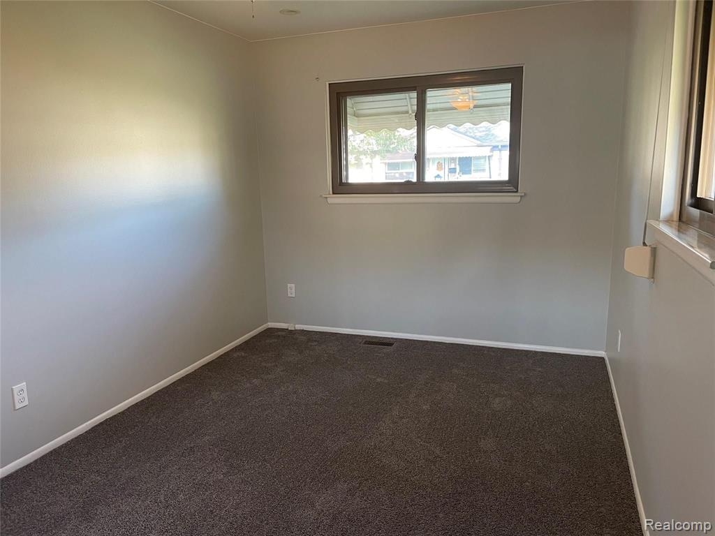 8401 18 18 Mile Road, Unit 199 Sterling Heights, MI 48313 - Photo 12 of 24