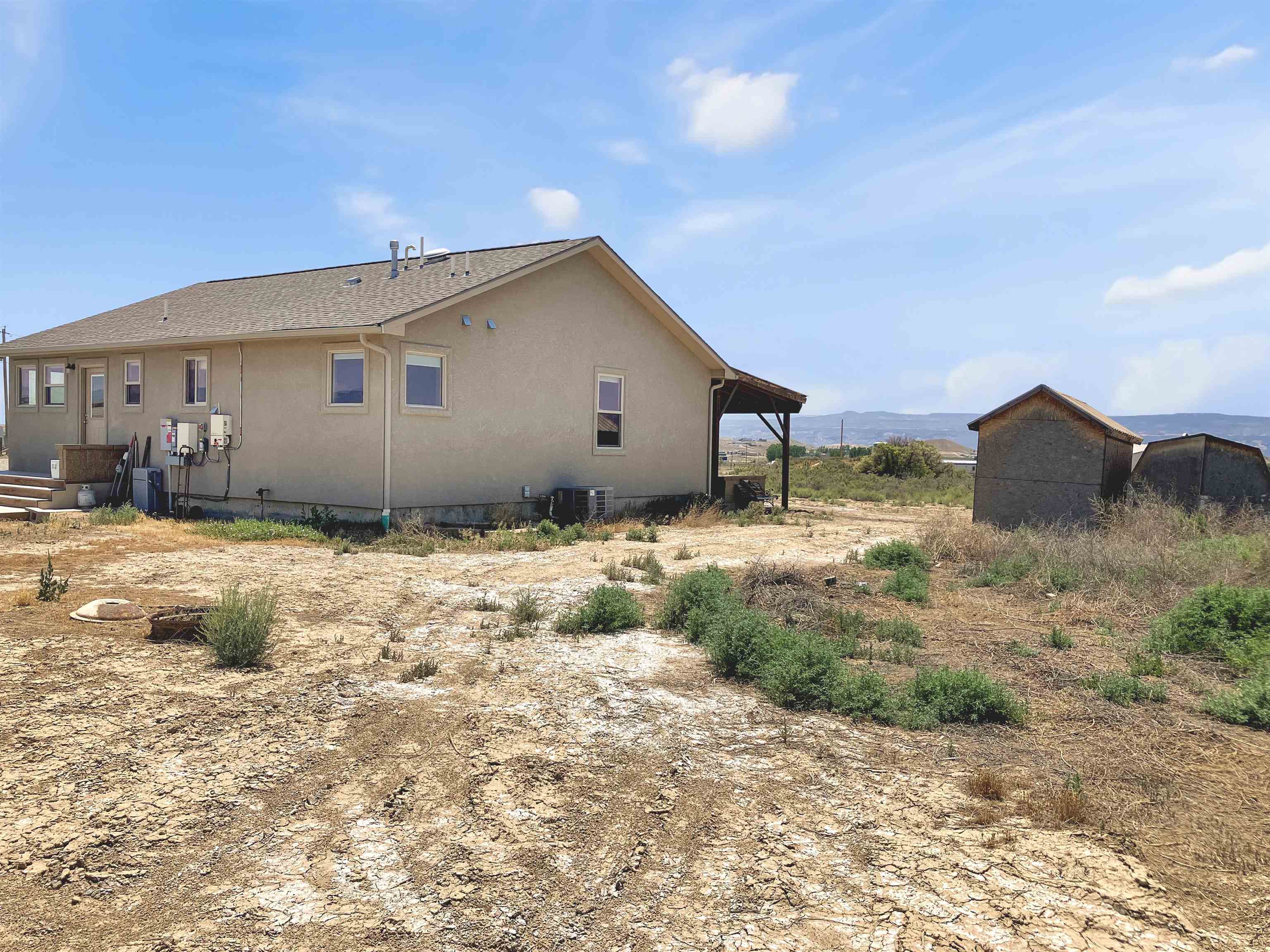 1665 17 Road Loma, CO 81524 - Photo 6 of 41
