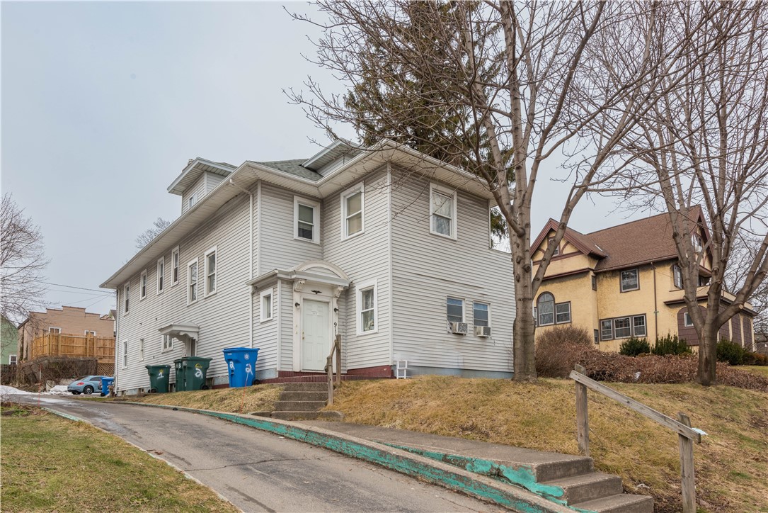 911 Lake Avenue Rochester, NY 14613 - Photo 1 of 18