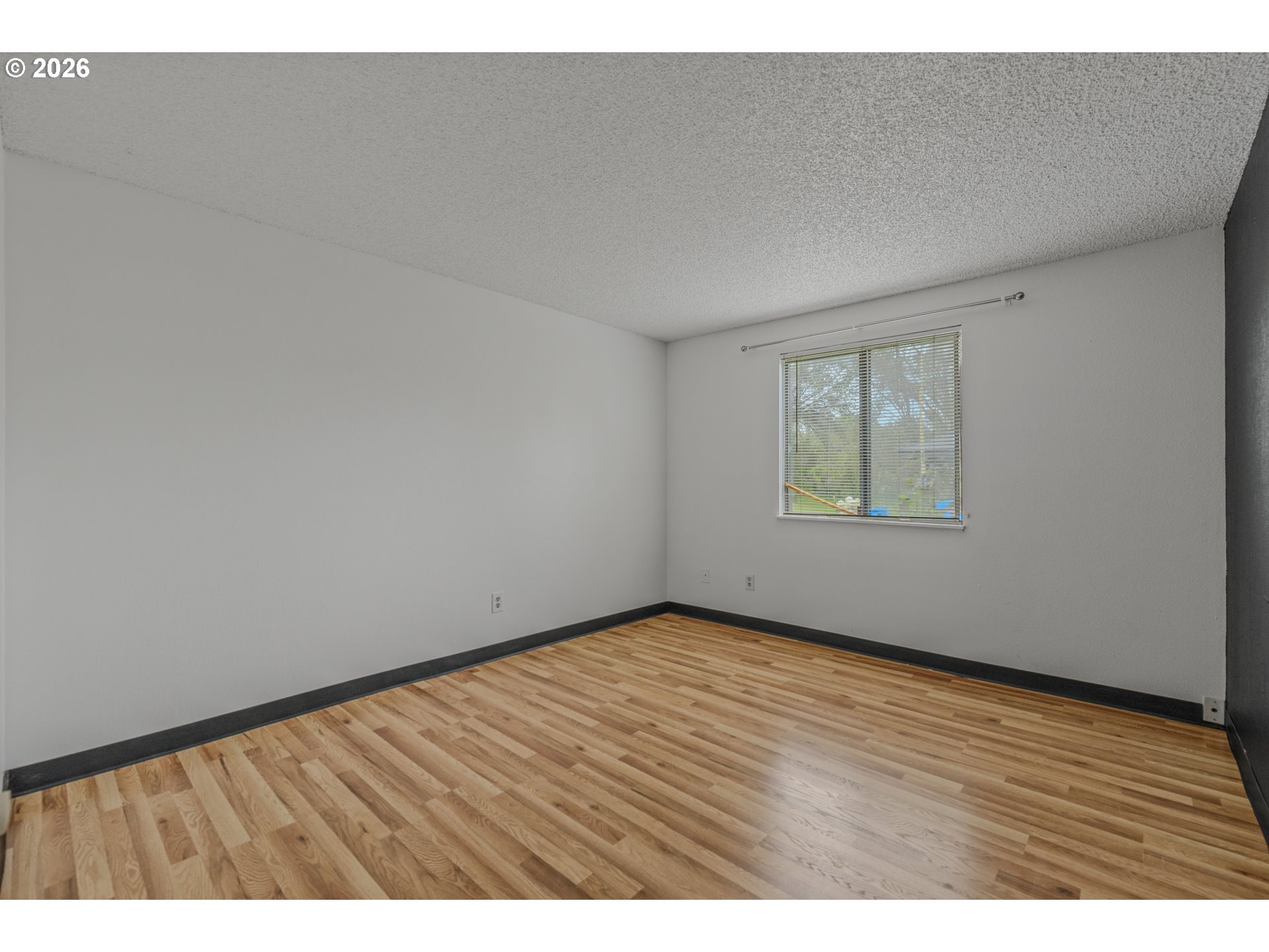 14095 Southwest Walker Road, Unit 95 Beaverton, OR 97005 - Photo 27 of 37