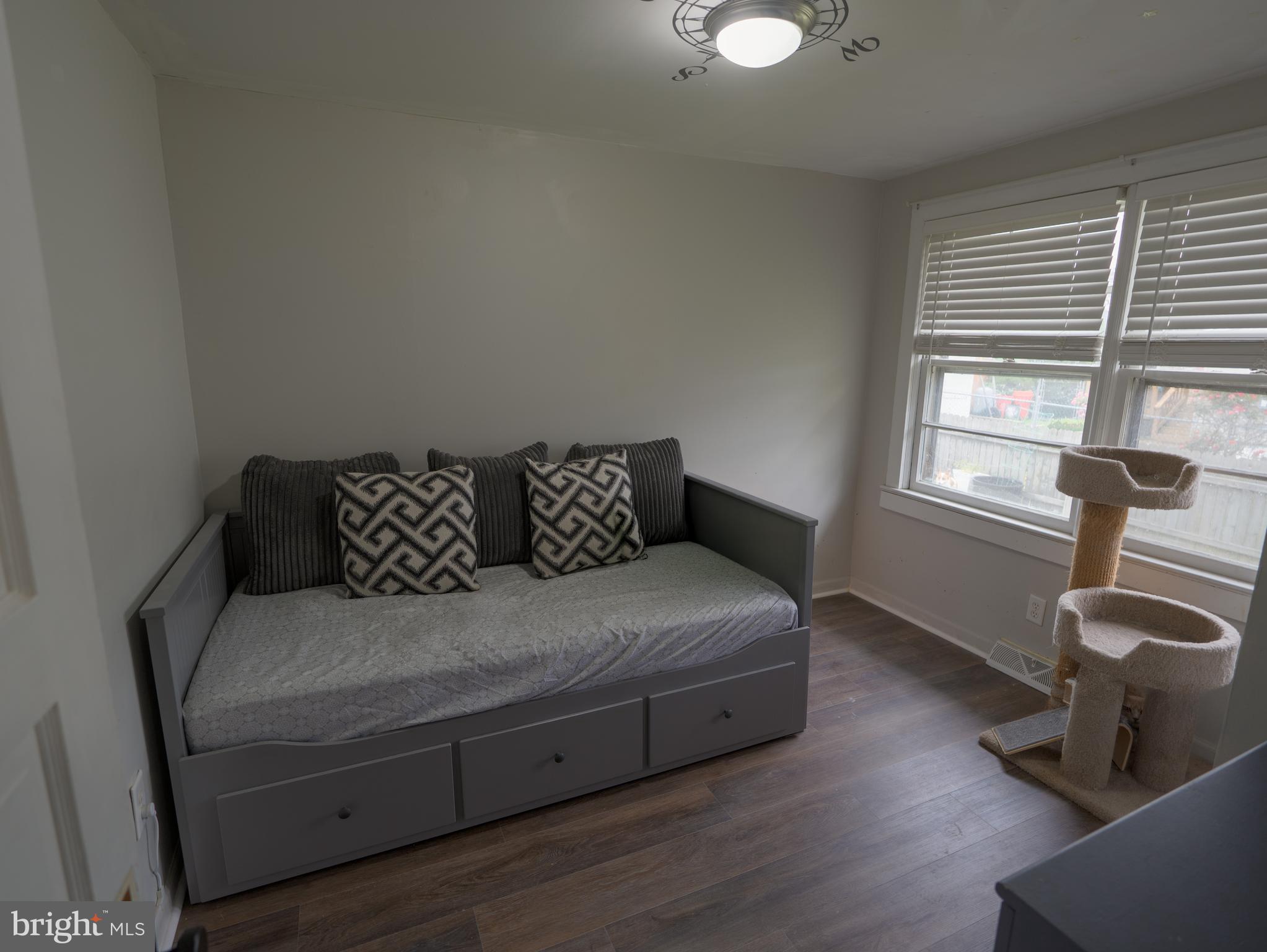 257 G Street Carneys Point, NJ 08069 - Photo 21 of 27