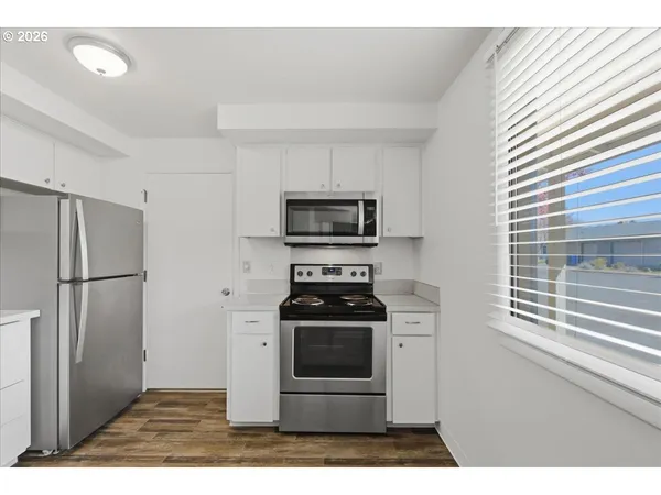 $259,900 | 3611 Northeast 45th Street, Vancouver, WA 98661