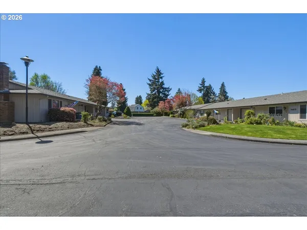 $259,900 | 3611 Northeast 45th Street, Vancouver, WA 98661