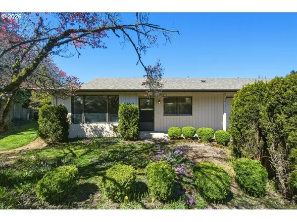$259,900 | 3611 Northeast 45th Street, Vancouver, WA 98661