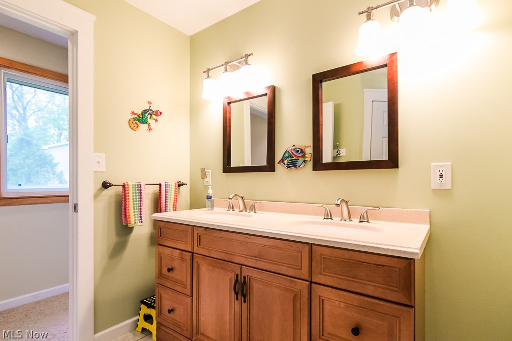 24446 Barrett Road Olmsted Falls, OH 44138 - Photo 26 of 32 Gallery Image 26
