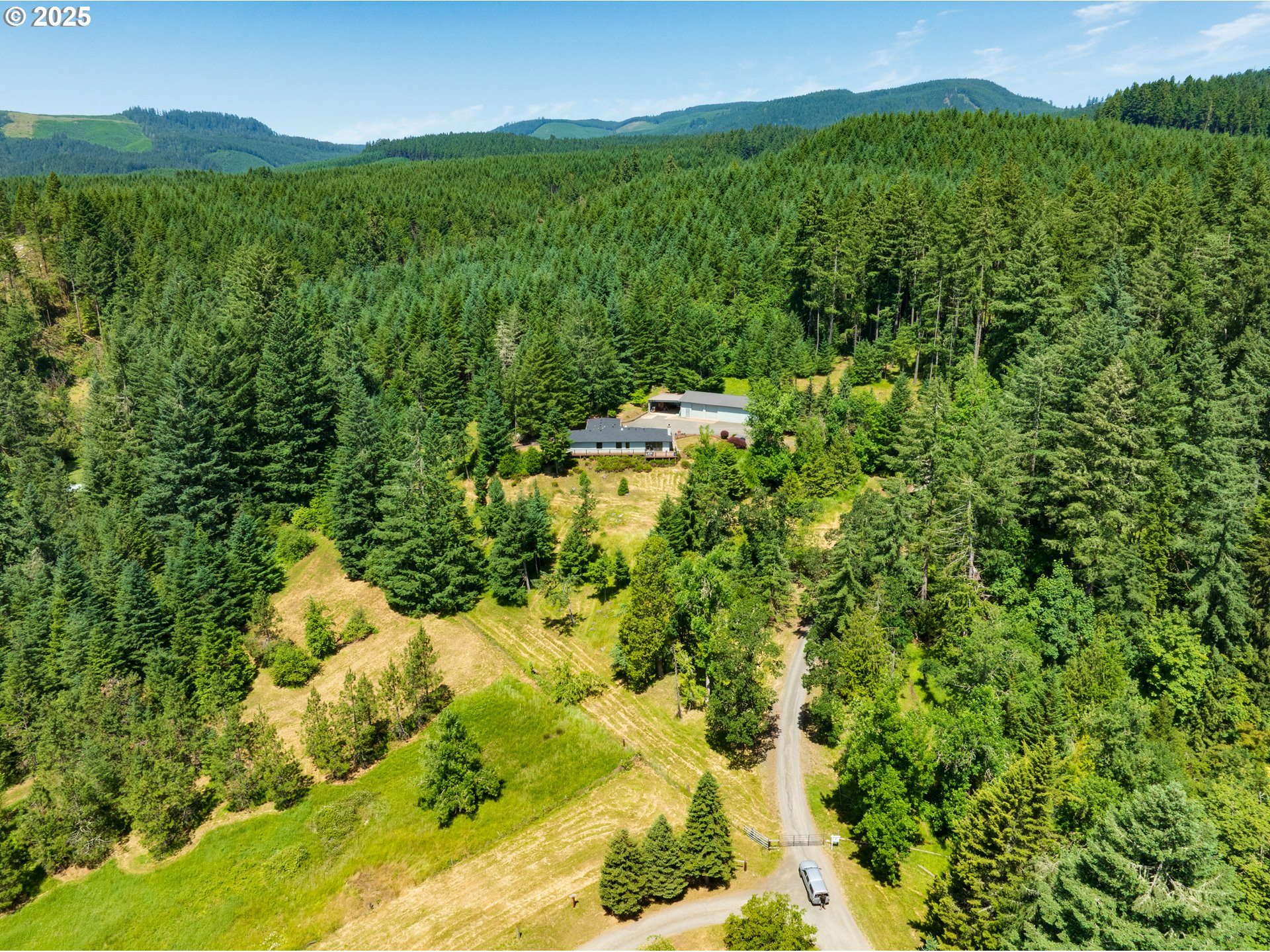 36555 McGowan Creek Road Springfield, OR 97478 - Photo 8 of 41