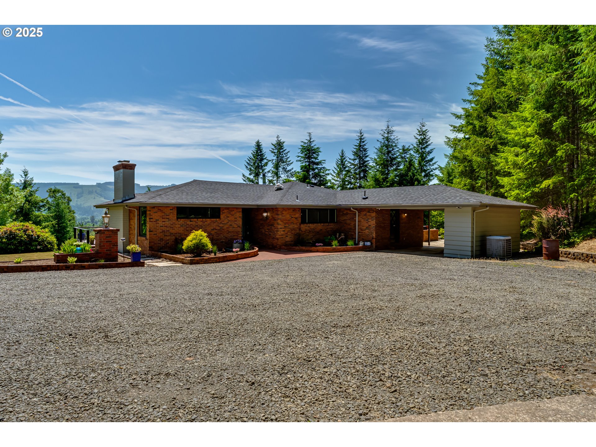 36555 McGowan Creek Road Springfield, OR 97478 - Photo 9 of 41