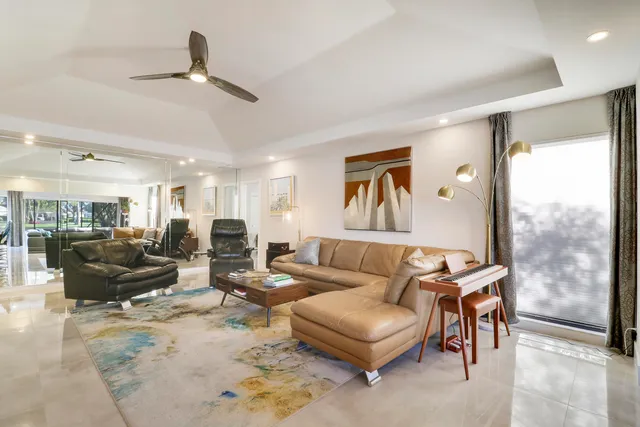 $1,149,000 | 13397 Garth Court, Palm Beach Gardens, FL 33418