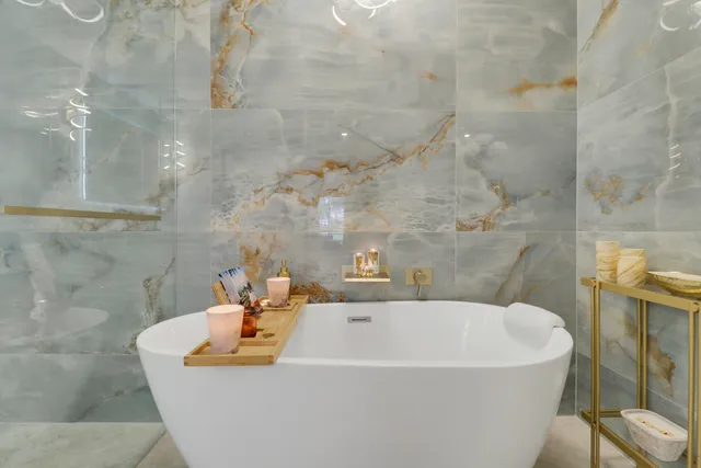 $1,149,000 | 13397 Garth Court, Palm Beach Gardens, FL 33418