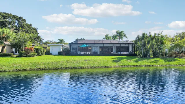 $1,300,000 | 13397 Garth Court, Palm Beach Gardens, FL 33418