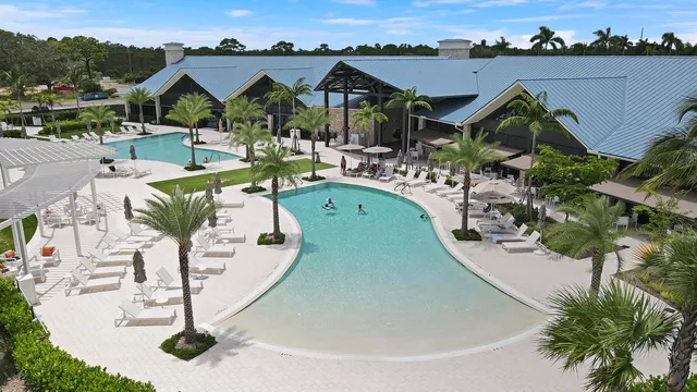 $1,149,000 | 13397 Garth Court, Palm Beach Gardens, FL 33418