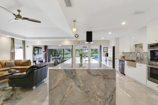 $1,300,000 | 13397 Garth Court, Palm Beach Gardens, FL 33418