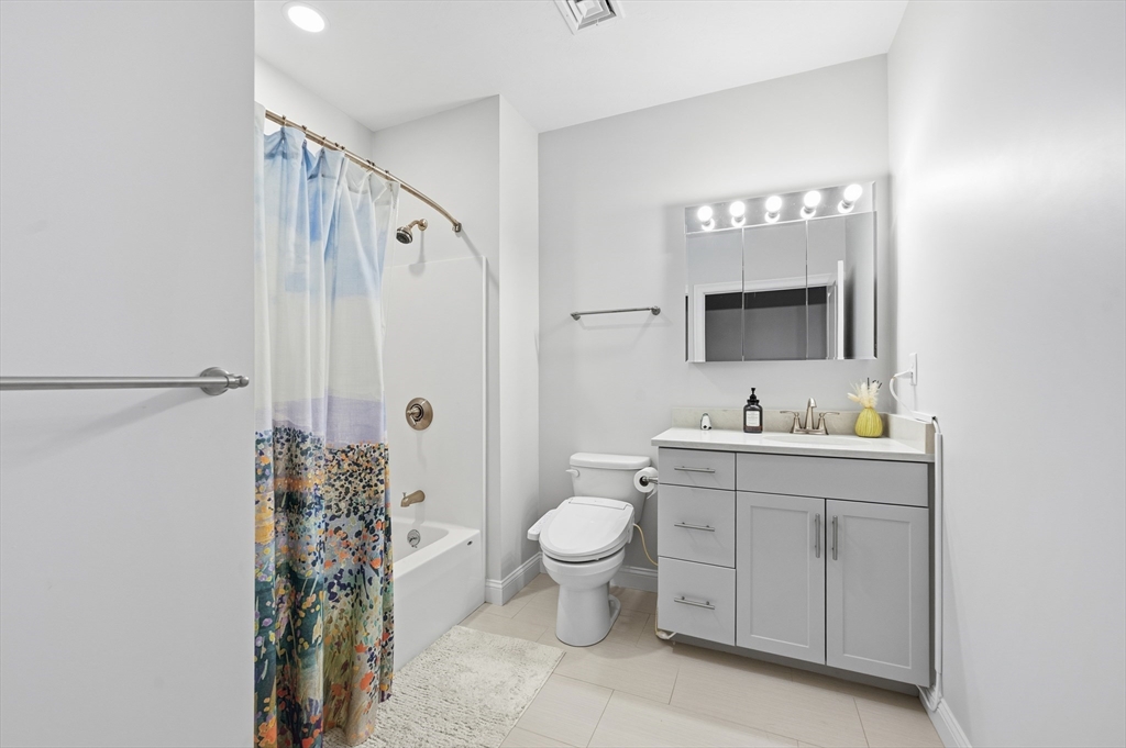 320 Middlesex Avenue, Unit A207 Medford, MA 02155 - Photo 19 of 34