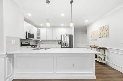 $885,000 | 320 Middlesex Avenue, Unit A207, Medford, MA 02155