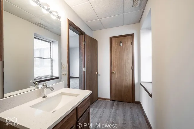 $1,199 | 3715 North Meridian Street, Unit 1A, Indianapolis, IN 46208