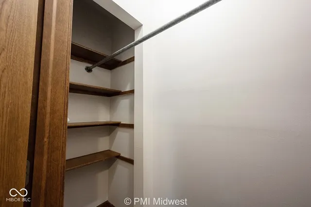 $1,199 | 3715 North Meridian Street, Unit 1A, Indianapolis, IN 46208