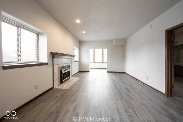 $1,199 | 3715 North Meridian Street, Unit 1A, Indianapolis, IN 46208