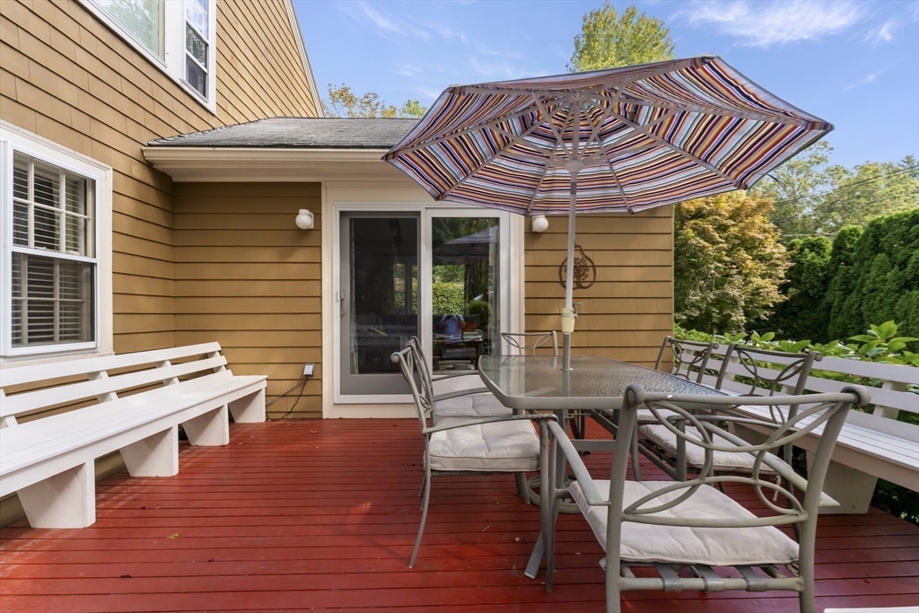 73 Hartman Road Newton, MA 02459 - Photo 32 of 42