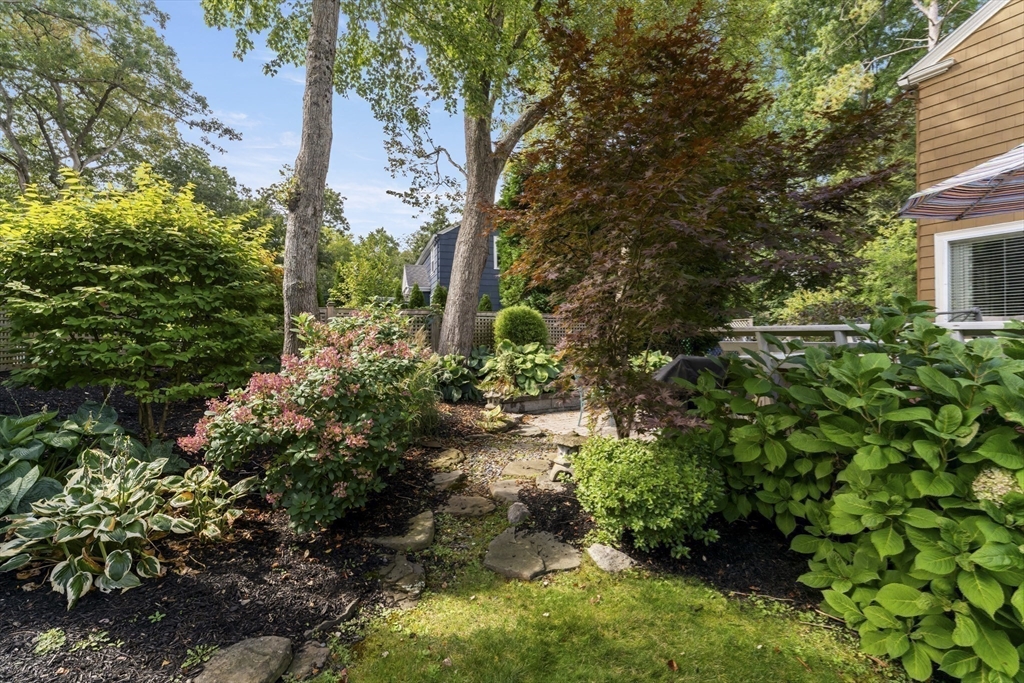 73 Hartman Road Newton, MA 02459 - Photo 35 of 42