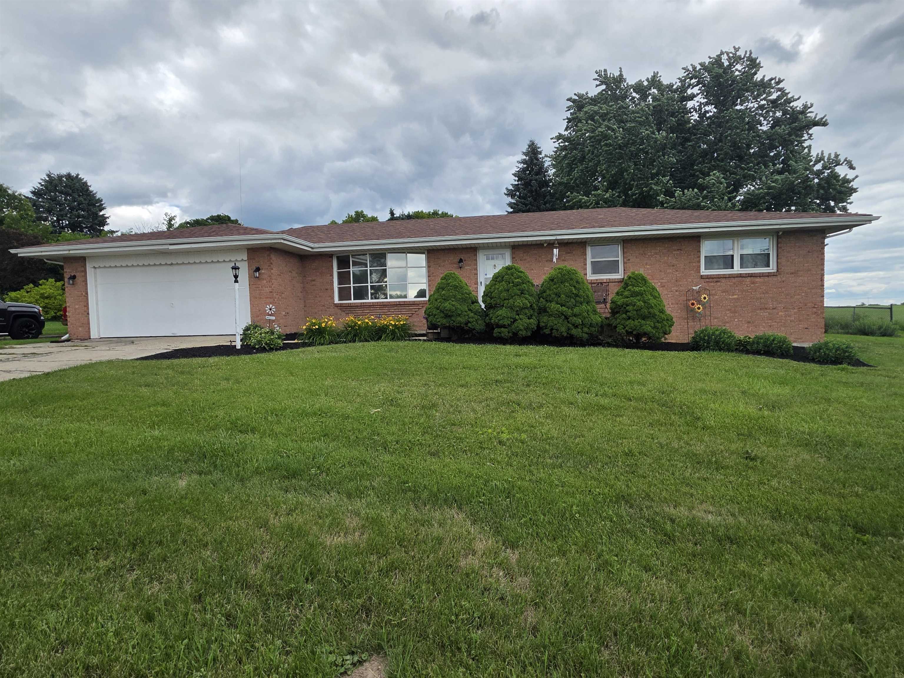 980 South Bell School Road Rockford, IL 61108 - Photo 1 of 44