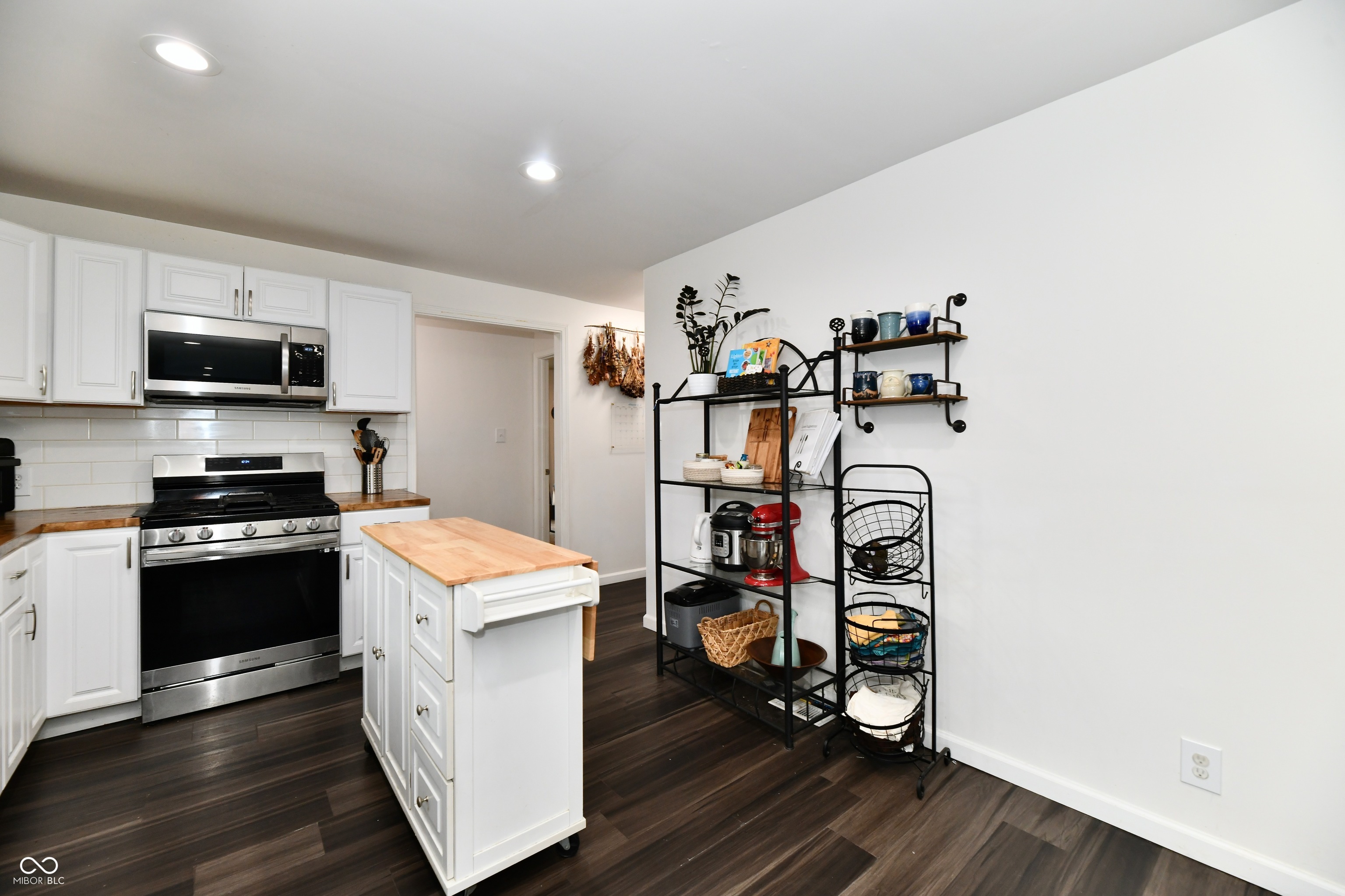 1924 Mansfield Street Indianapolis, IN 46202 - Photo 12 of 33