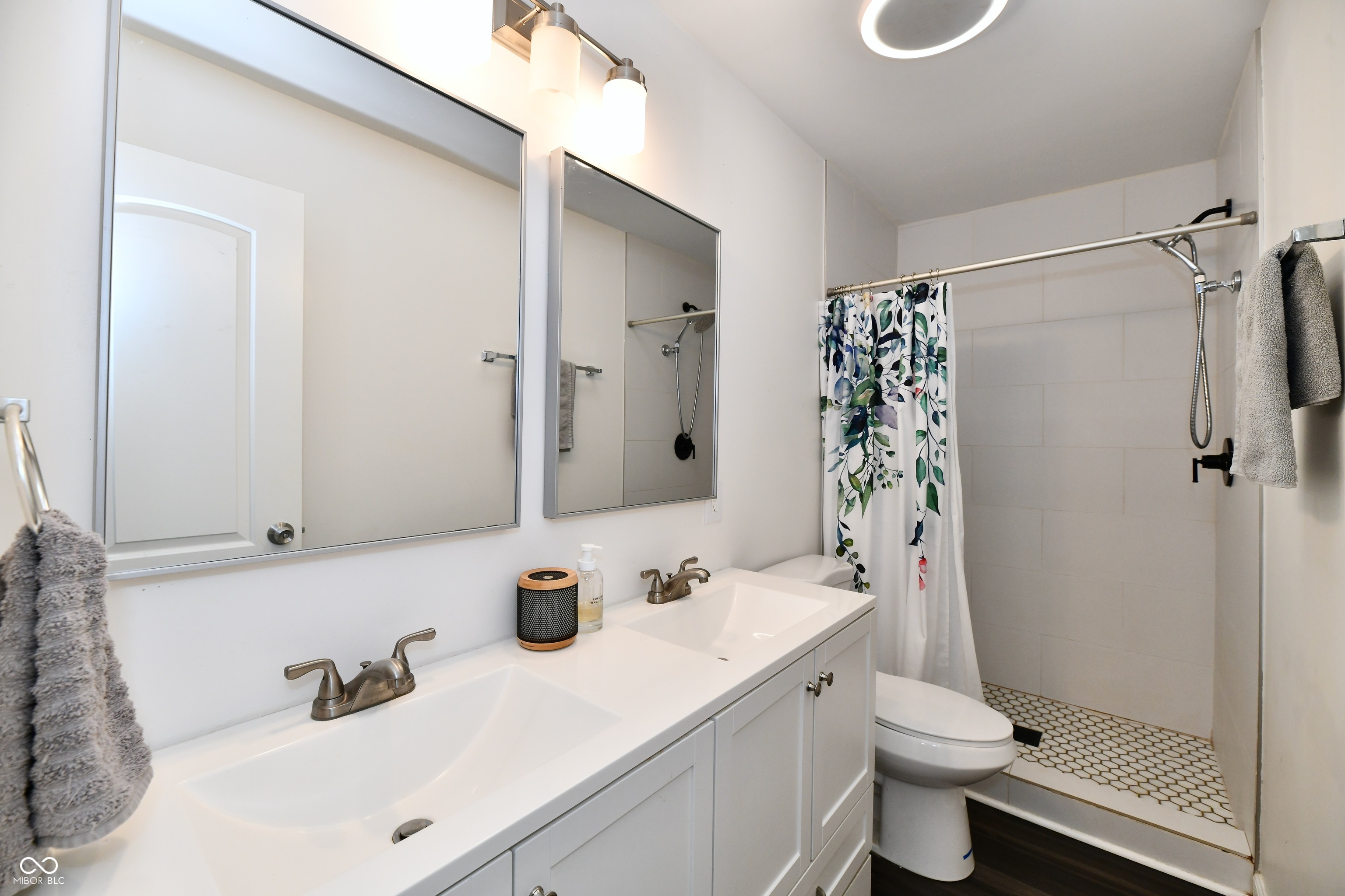 1924 Mansfield Street Indianapolis, IN 46202 - Photo 25 of 33