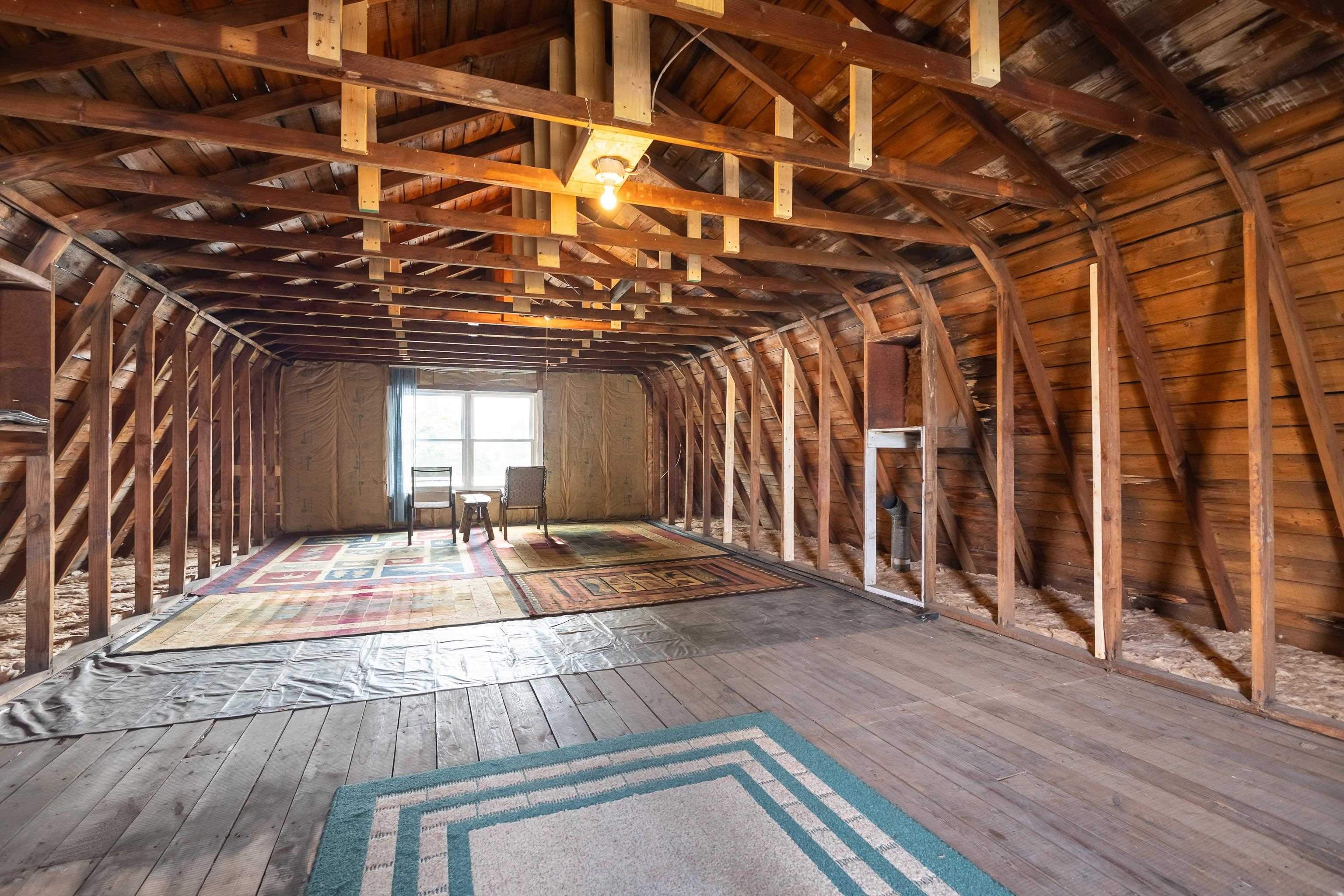 807 West Washington Street Warren, IL 61087 - Photo 8 of 24 a view of a backyard of a house