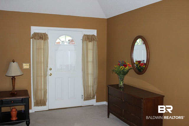 8327 Edgewood Drive Daphne, AL 36526 - Photo 3 of 21 Foyer