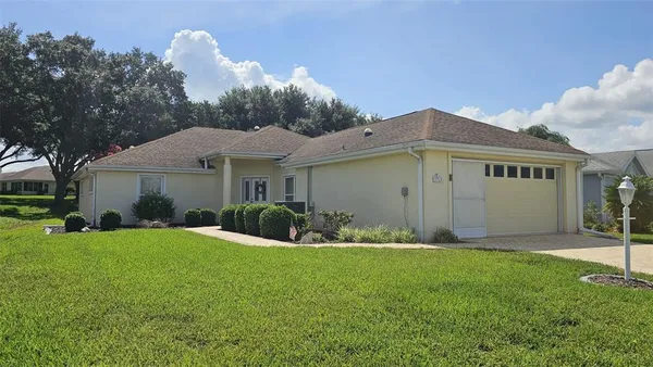 $275,000 | 17719 Southeast 114th Court, Summerfield, FL 34491