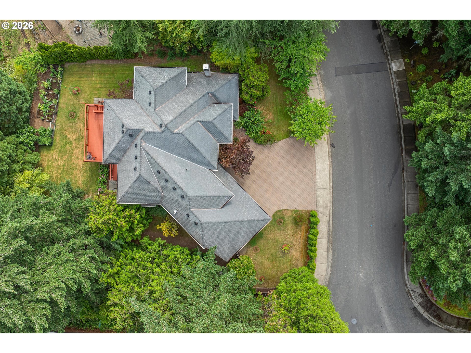20495 Southwest Tremont Way Beaverton, OR 97007 - Photo 4 of 47