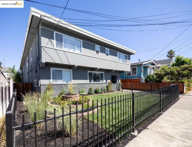 a front view of house and yard with seating space
